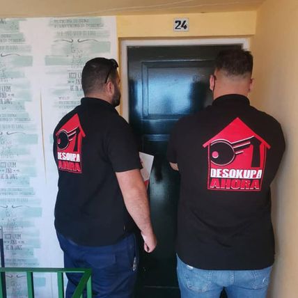 Canarias Desokupa hombres realizando desocupación